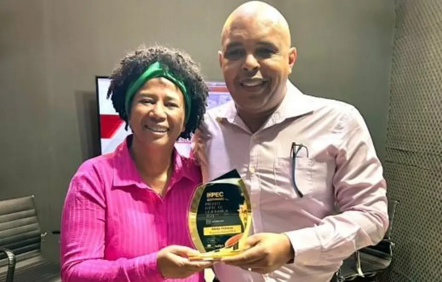 Deputada Silvia Cristina recebe Troféu Liderança 2025 em Rondônia