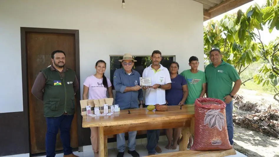 Sistema FAPERON SENAR visita produtores de cacau em Rondônia após concurso nacional