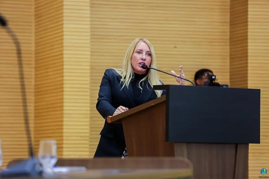 Deputada Ieda Chaves cobra realização de concursos na saúde com requerimento