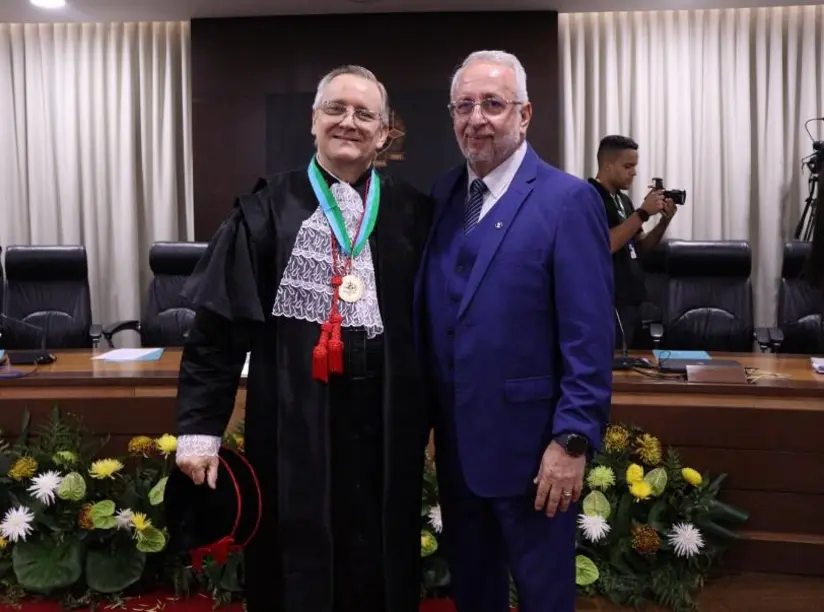 Juiz Adolfo Theodoro Naujorks toma posse como desembargador do TJRO