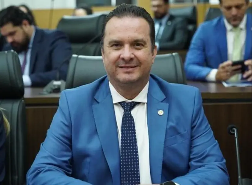 Theobroma recebe investimento de R 1,3 milhão para melhorias em estradas rurais