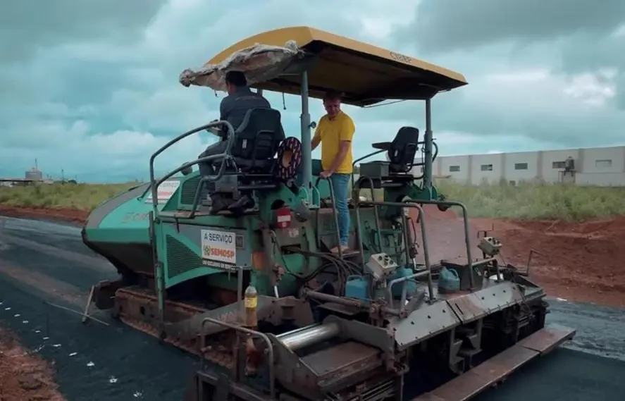Obras de pavimentação seguem em ritmo intenso em Vilhena com apoio de deputados