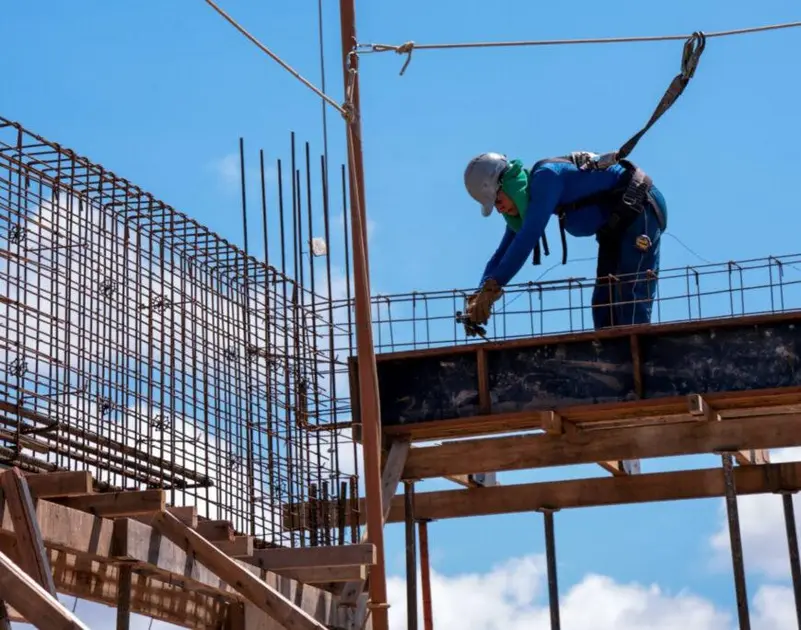 Prefeitura de Porto Velho implementa alvarás automáticos para construção em 2026