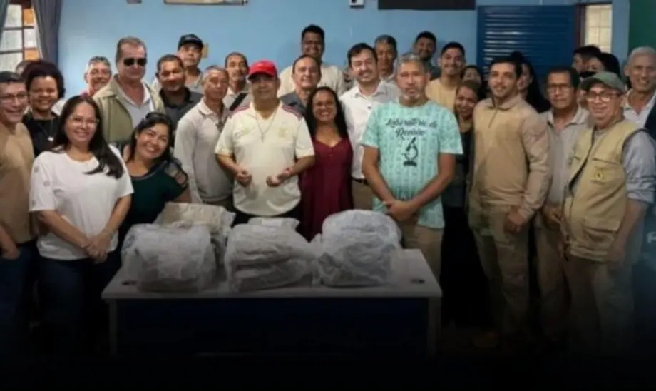 Servidores da Semusa recebem uniformes e botinas após pressão do Sindsef RO