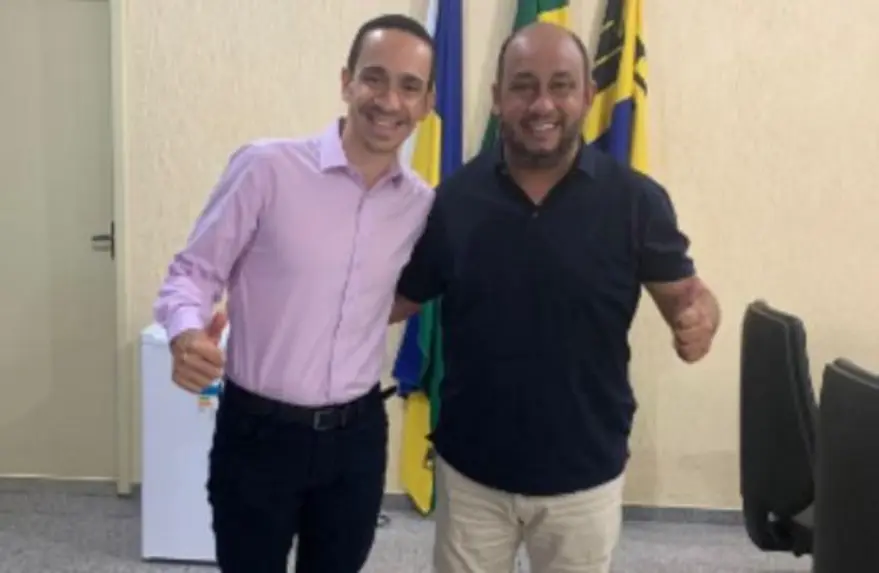 Vereador Wanoel Martins se reúne com secretário para discutir melhorias para servidores em Porto Velho