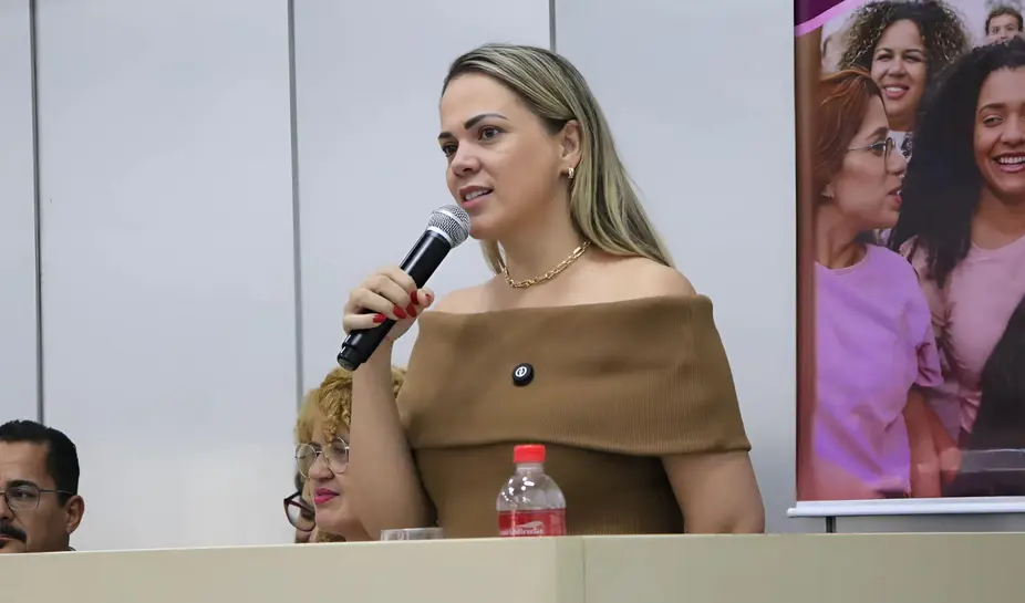 Deputada Cláudia de Jesus propõe mudanças em concurso da Seduc em Rondônia