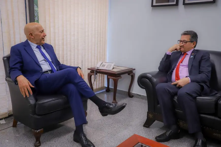 Senador Confúcio Moura destaca projeto de informatização escolar em Rondônia