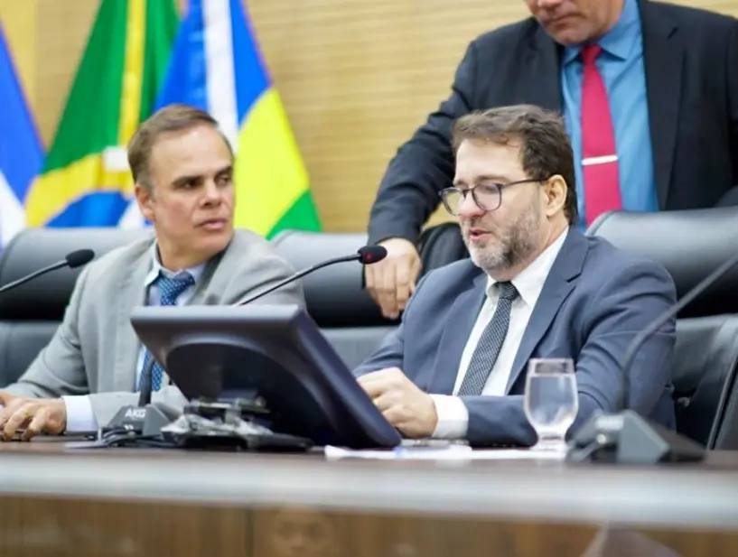 Assembleia Legislativa de Rondônia derruba veto e aprova lei sobre alimentação escolar inclusiva
