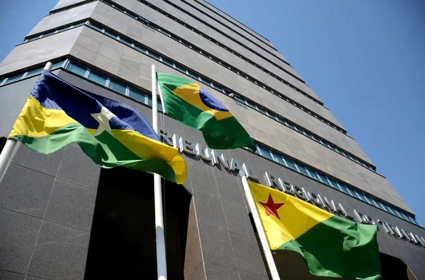 Justiça do Trabalho mantém suspensão de pagamento a trabalhadores da educação em Rondônia