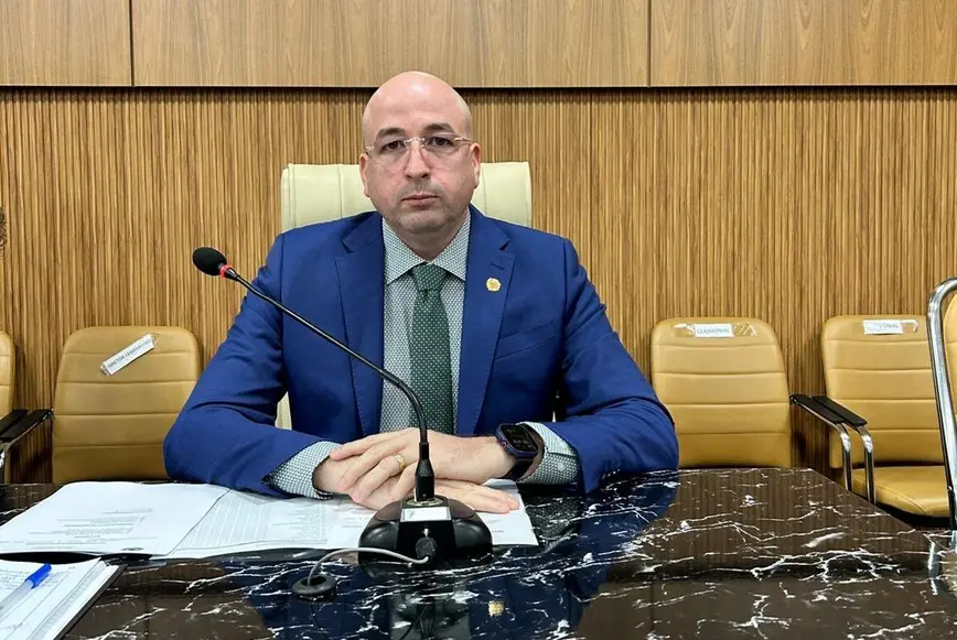 Vereador solicita urgência em limpeza e encascalhamento de ruas em Porto Velho