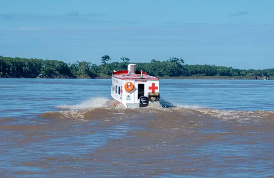 Deputado Alan Queiroz destina R$ 120 mil para ambulancha em Guajará-Mirim