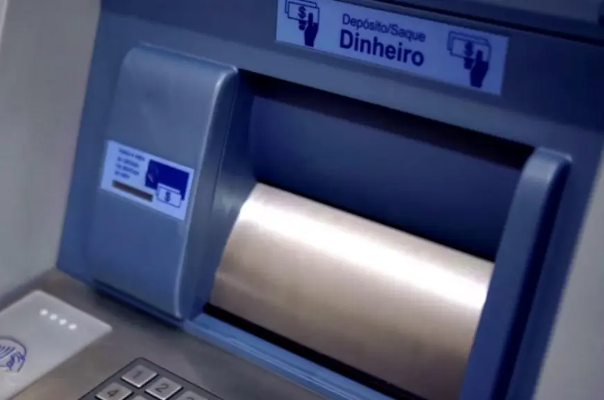 Consumidores podem questionar juros abusivos em empréstimos bancários