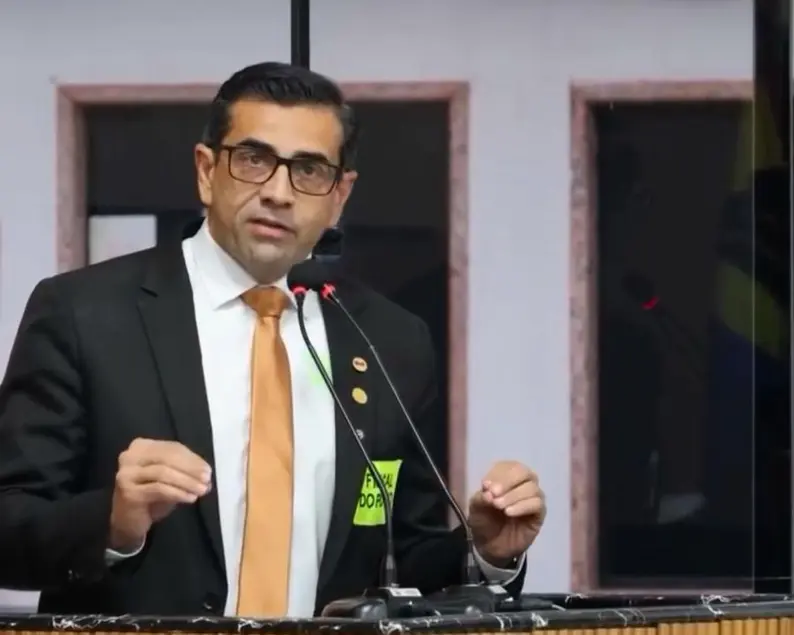 Vereador alerta para riscos na contratação de empresa de coleta de lixo em Porto Velho