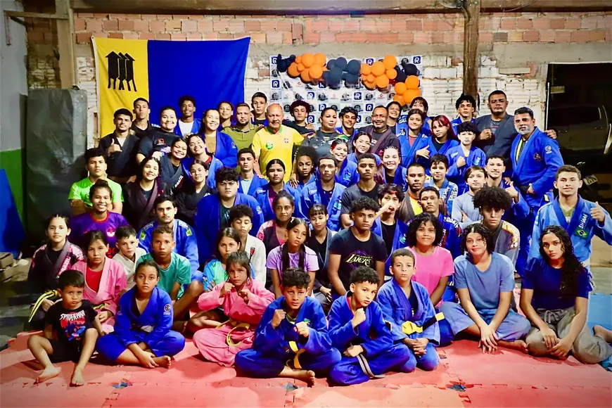 Coronel Chrisóstomo visita projeto social em Porto Velho e reforça apoio ao esporte