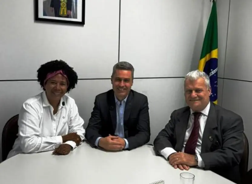 Deputada Sílvia Cristina visita Ministério do Trabalho sobre seguro-defeso em Rondônia