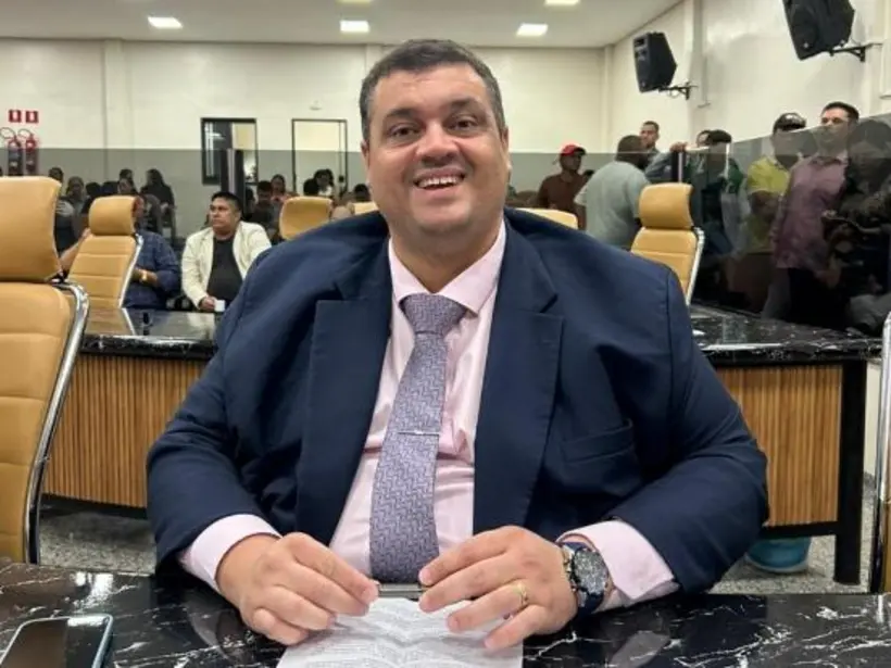 Vereador Thiago Tezzari defende projeto de lei para ordenação da fiação em Porto Velho