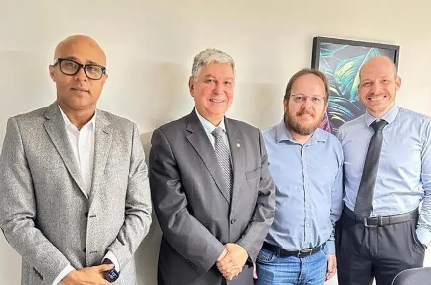 TJRO e TCE-RO discutem ações para reduzir cobranças da Caerd na Justiça