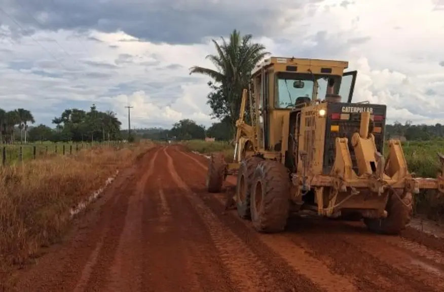 Governo de Rondônia recupera Linha 67 em Rio Pardo Porto Velho