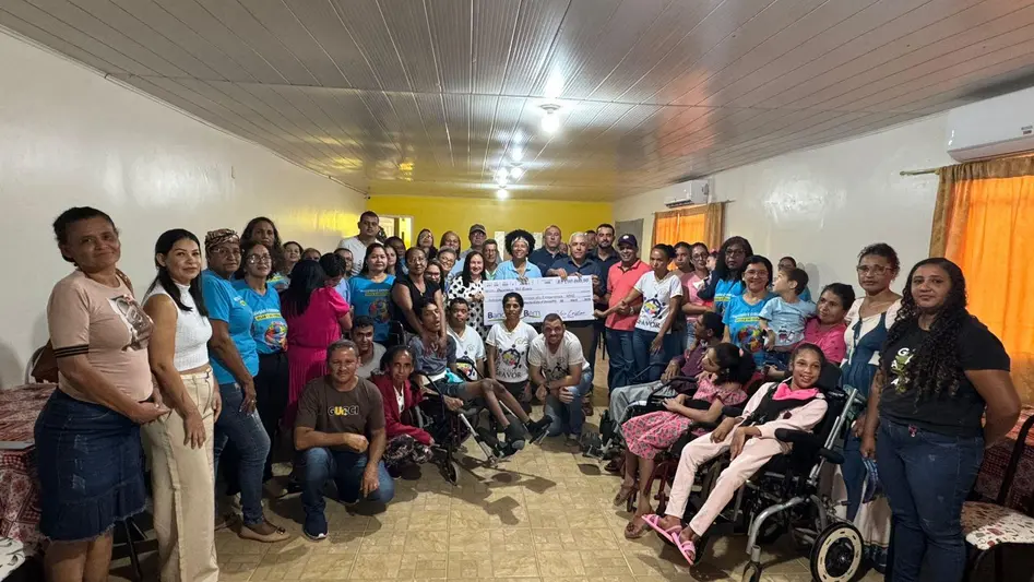 Sílvia Cristina libera 200 mil para Apae de Machadinho DOeste