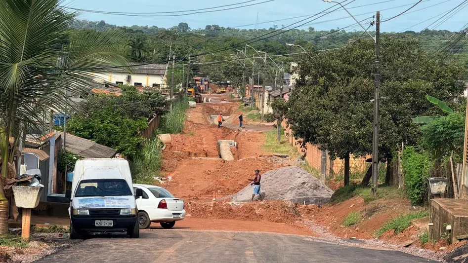 Obras na Rua Amsterdã no Novo Horizonte avançam em Porto Velho