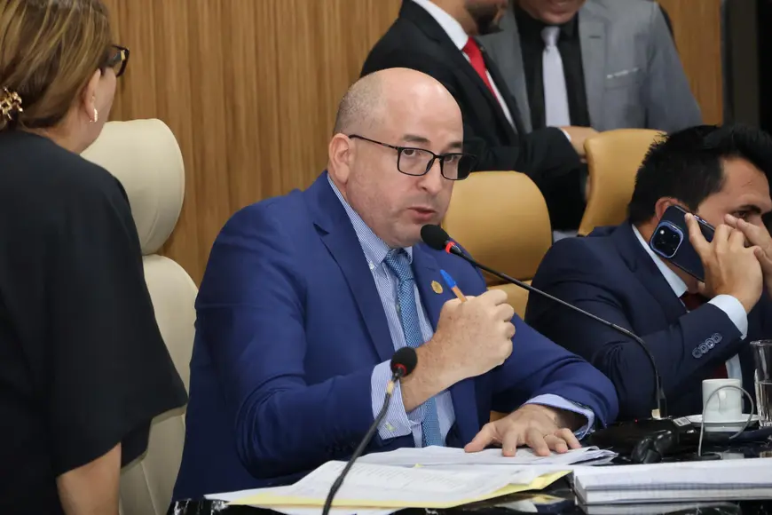 Gedeao Negreiros pede realocacao da parada na Av Nacoes Unidas