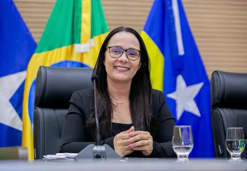 Rosangela Donadon pede apoio da FAPERO para equipe de Ji Parana