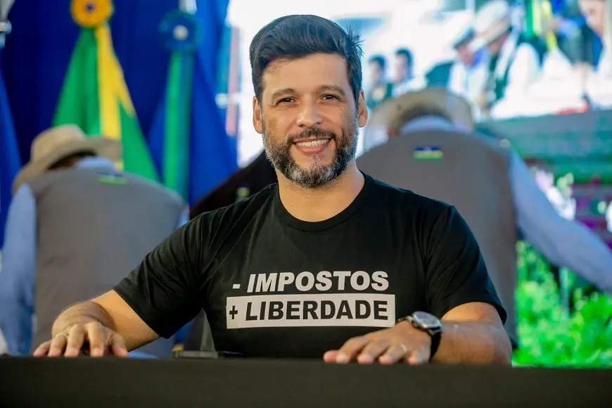Delegado Camargo questiona ICMS sobre energia solar compensada em Rondônia