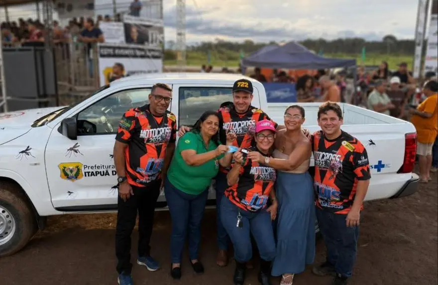 Itapuã do Oeste recebe caminhonete para combate à malária