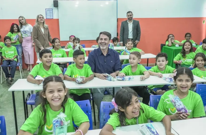 Alunos do Saber Integral em Porto Velho recebem kits de higiene bucal