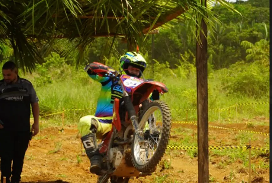 Adriano Jose vence Morrinhos pela Copa de Enduro em Porto Velho
