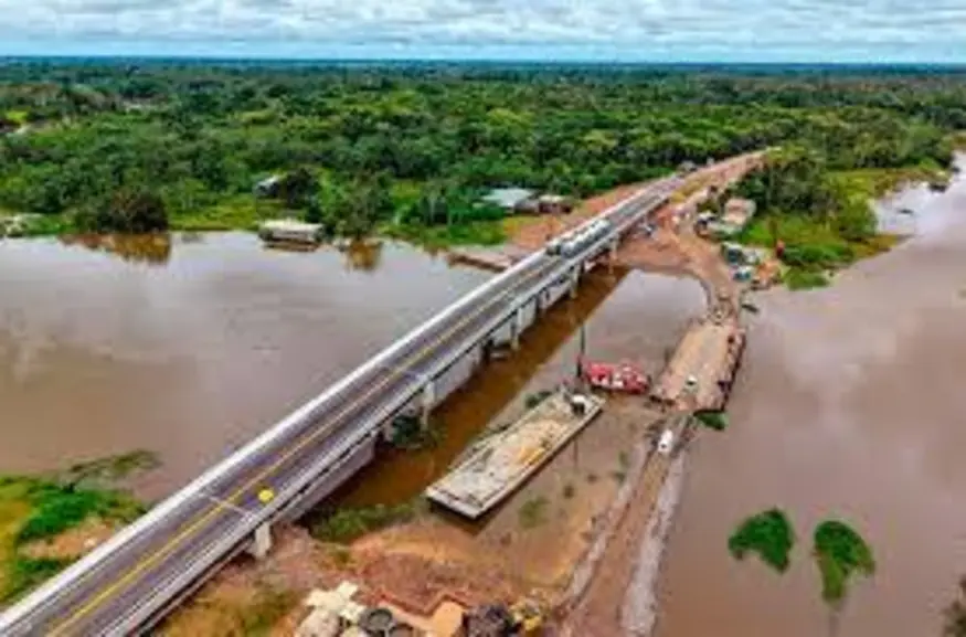 Lula no Amazonas para vistoria da BR319 e inauguracao de ponte