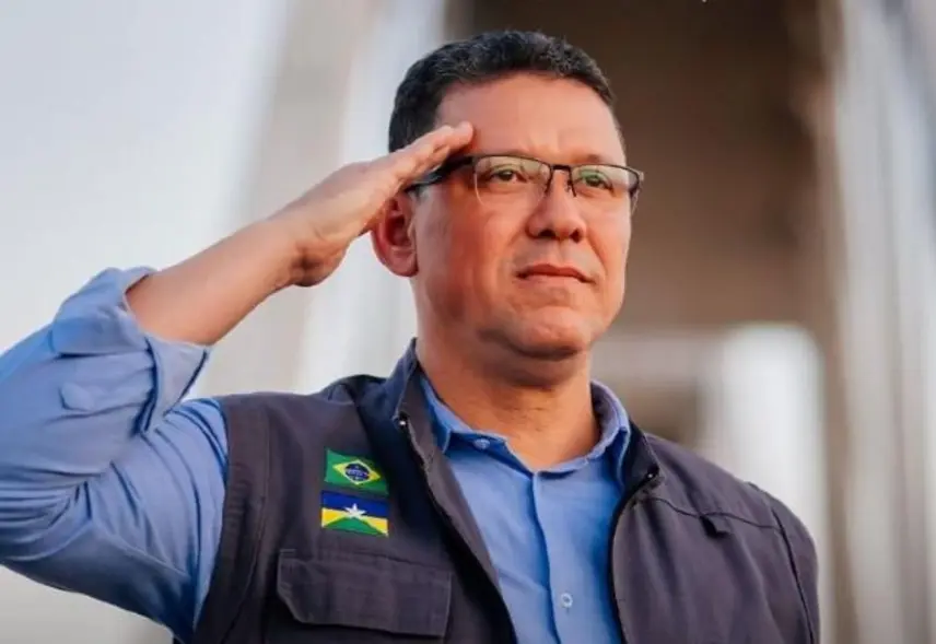 Lei em Rondonia amplia sigilo sobre agendas rotas e logistica