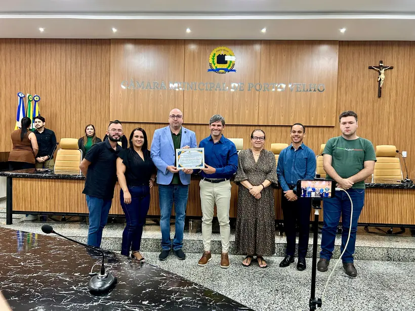 Câmara de Porto Velho entrega título honorário a Éder Almeida