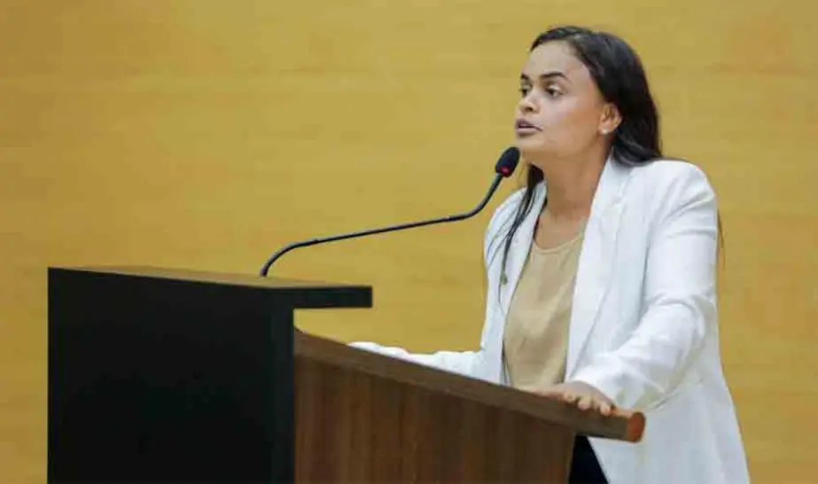 Taissa Sousa pede sinalizacao e protecoes na RO 479 Castanheiras