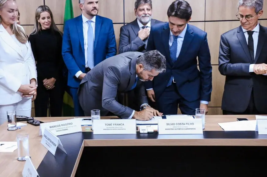 Ordem de servico para novo terminal de 35 milhoes em Ji Parana