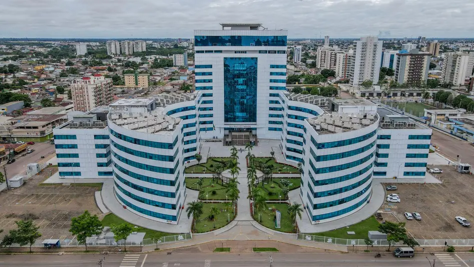 Rondônia antecipa expediente segunda 29 e mantém serviços essenciais