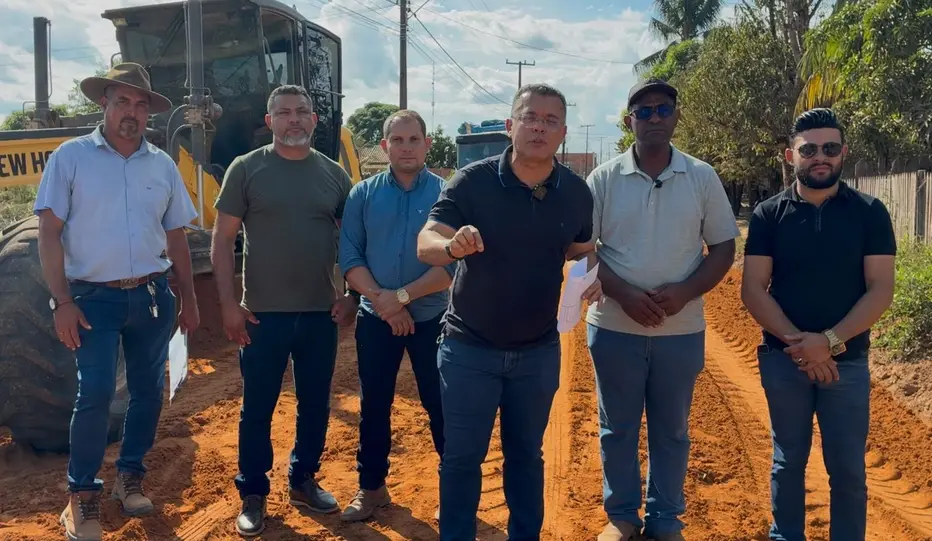Prefeito Marcélio Brasileiro inicia 9 km de pavimentação em Nova Dimensão