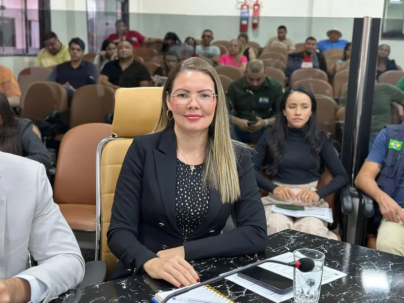 Vereadora propõe prótese dentária gratuita em Porto Velho