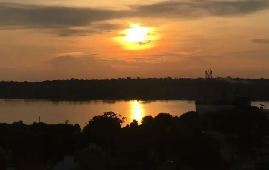 Terça com céu claro e calor de até 35 C em Rondônia